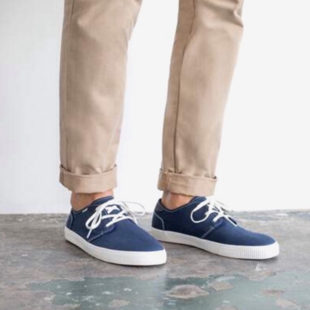 TOMS Men’s Carlo sneaker in Navy - Size 13
